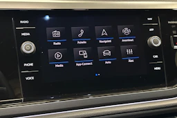 musta Volkswagen Taigo 2025 kuva 24.