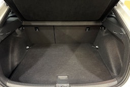 valkoinen Volkswagen Taigo 2025 kuva 13.