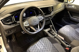 valkoinen Volkswagen Taigo 2025 kuva 17.