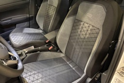 valkoinen Volkswagen Taigo 2025 kuva 19.