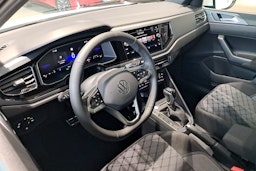 valkoinen Volkswagen Taigo 2025 kuva 6.