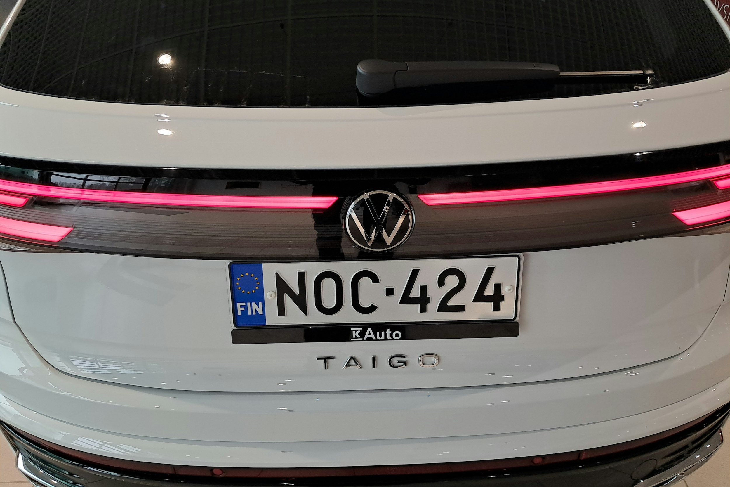 valkoinen Volkswagen Taigo 2025 kuva 14.