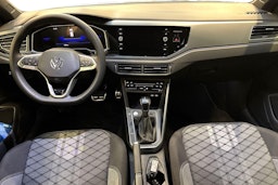 harmaa Volkswagen Taigo 2025 kuva 7.