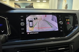 harmaa Volkswagen Taigo 2025 kuva 15.