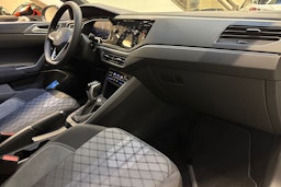 harmaa Volkswagen Taigo 2025 kuva 21.