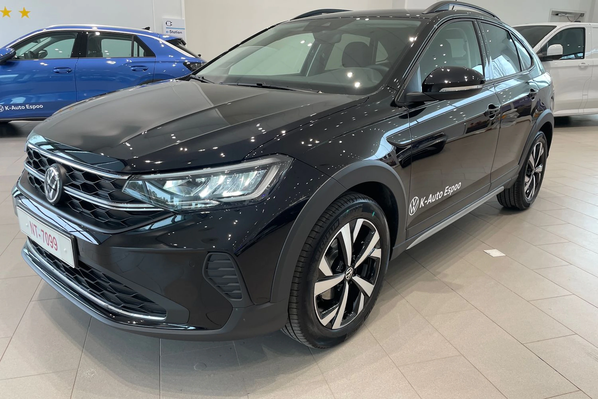 musta Volkswagen Taigo 2025 kuva 15.