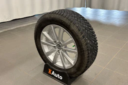 harmaa Volkswagen Taigo 2025 kuva 13.