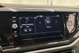 harmaa Volkswagen Taigo 2025 kuva 22.