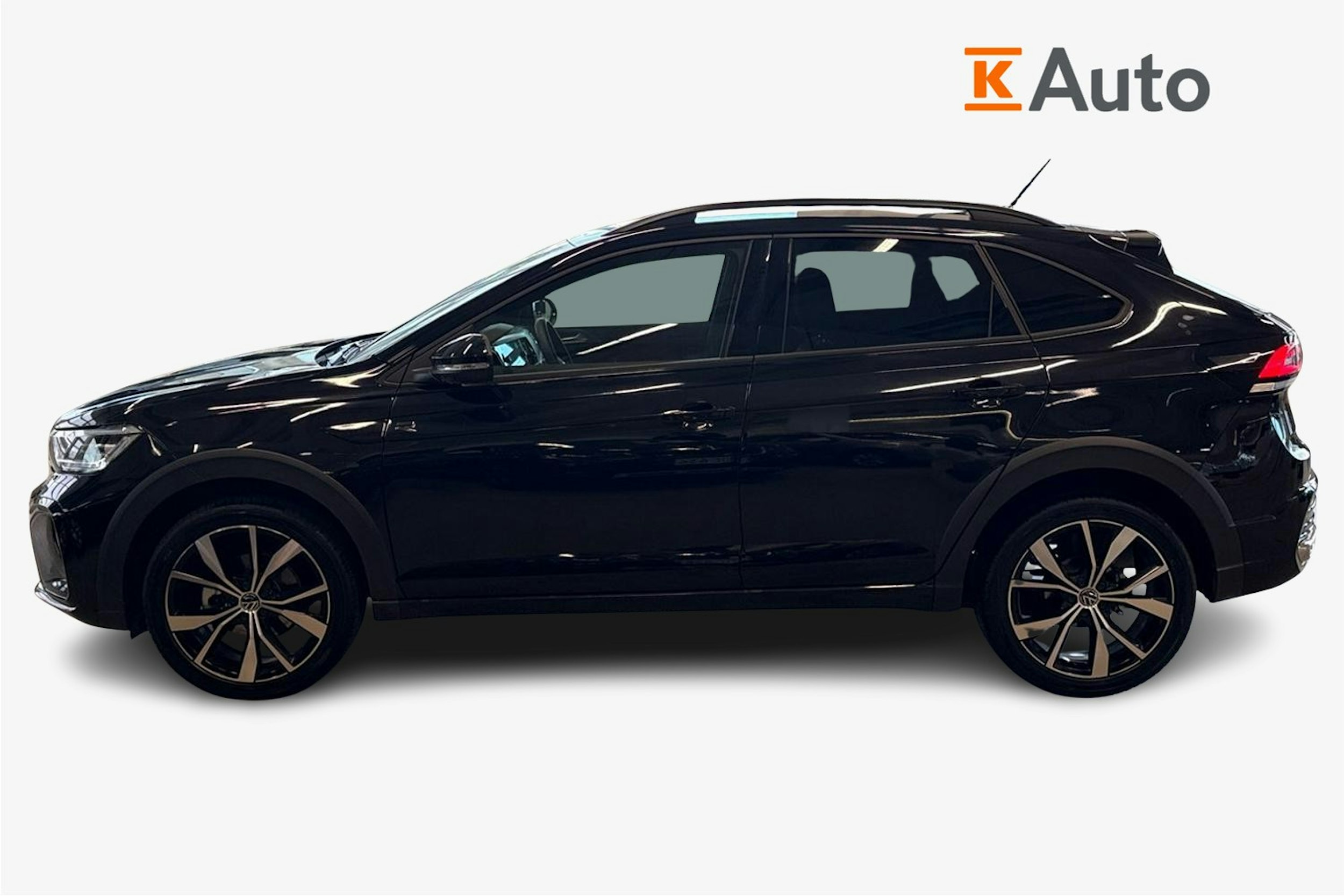 musta Volkswagen Taigo 2025 kuva 6.