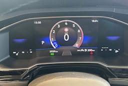 musta Volkswagen Taigo 2025 kuva 20.