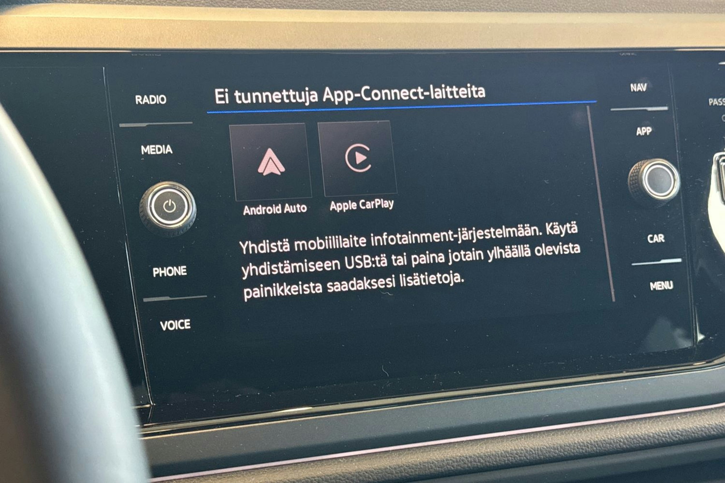 musta Volkswagen Taigo 2025 kuva 22.