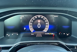 punainen Volkswagen Taigo 2025 kuva 19.