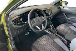 vihreä Volkswagen Taigo 2025 kuva 6.