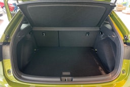 vihreä Volkswagen Taigo 2025 kuva 11.