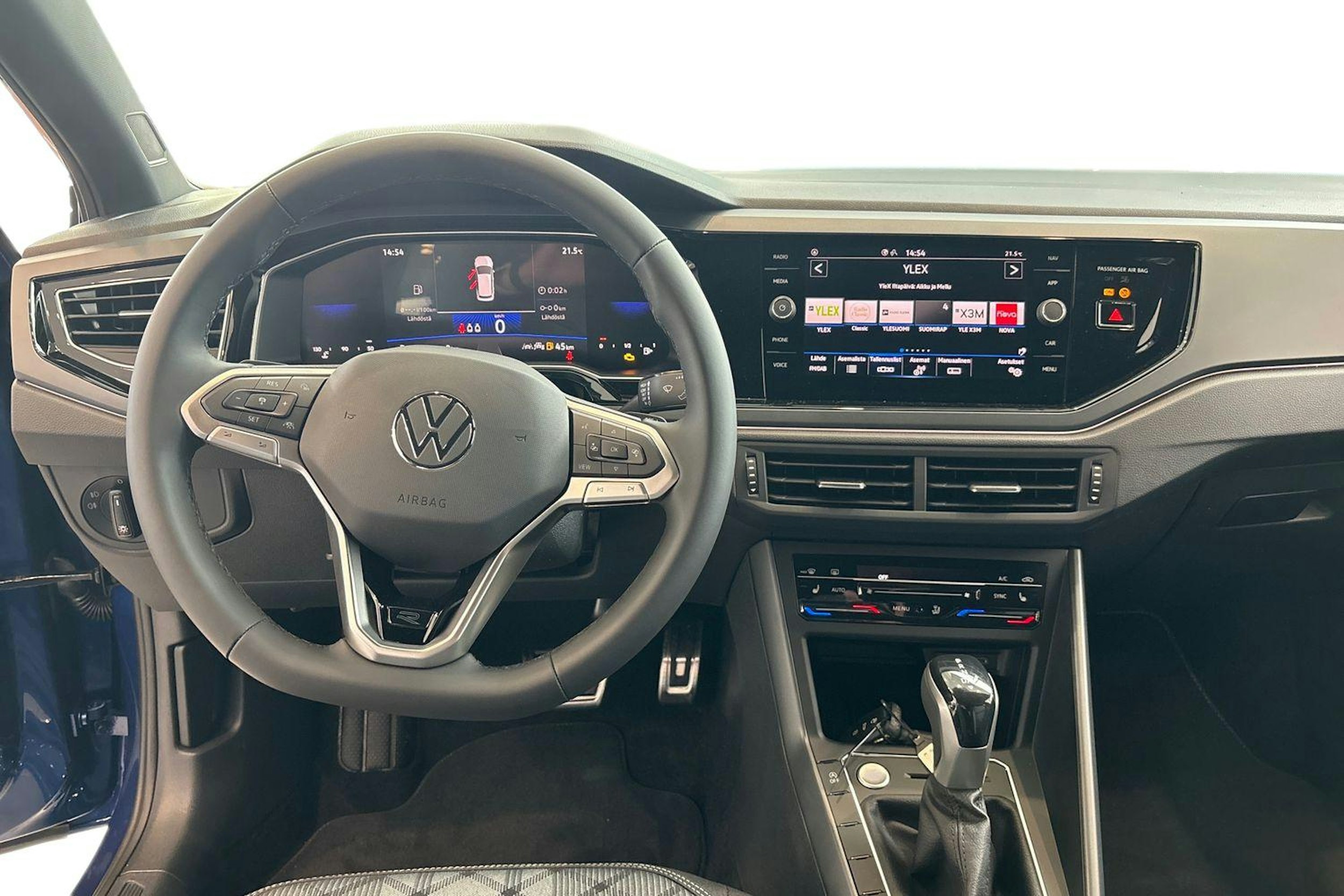 sininen Volkswagen Taigo 2025 kuva 7.