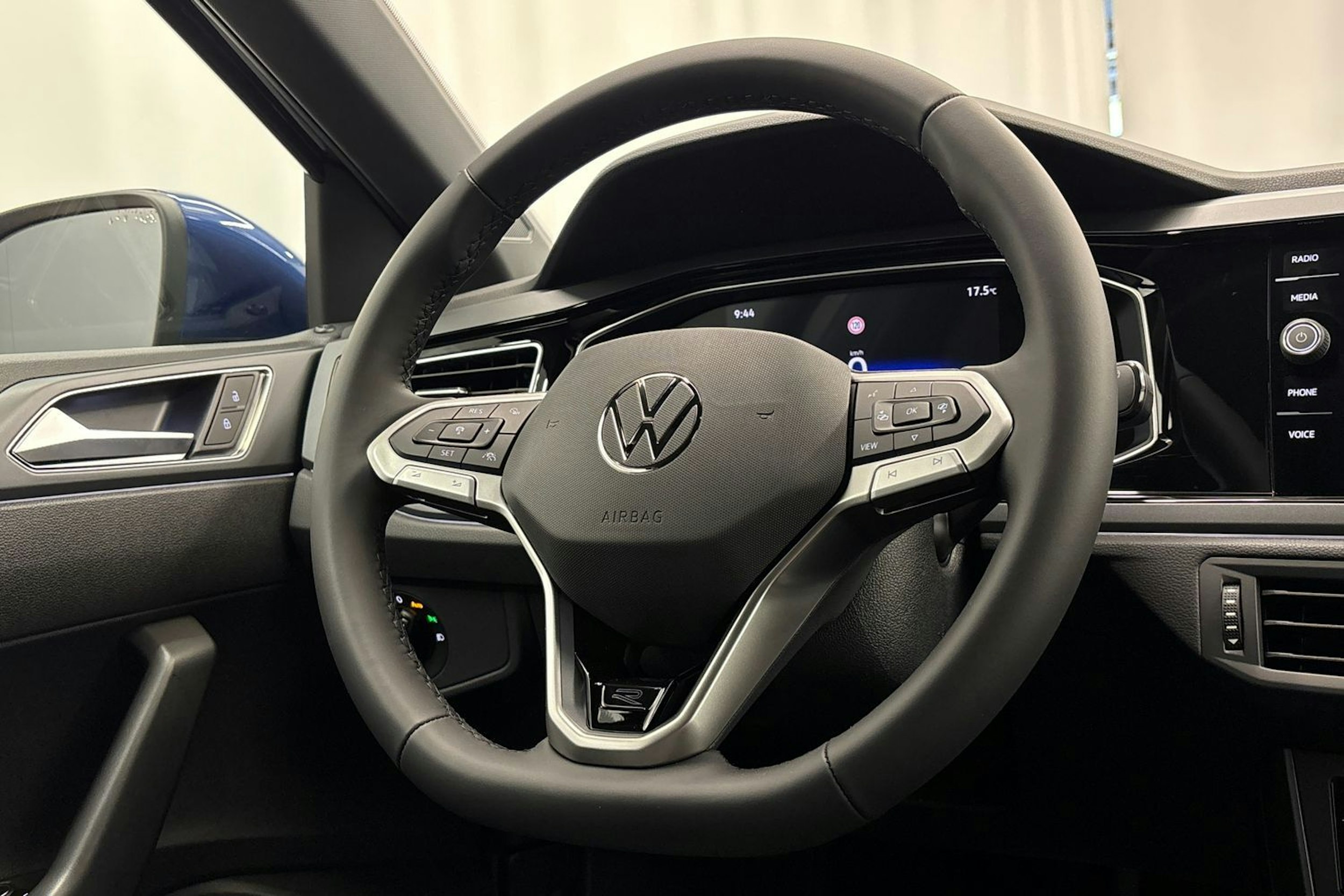 met. sininen Volkswagen Taigo 2025 kuva 11.