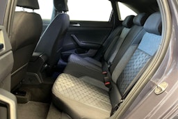 met. harmaa Volkswagen Taigo 2025 kuva 8.