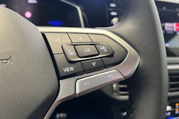 met. harmaa Volkswagen Taigo 2025 kuva 14.