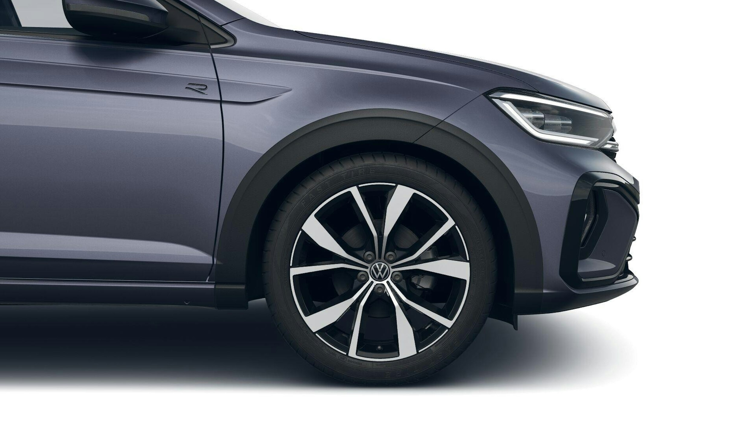 harmaa Volkswagen Taigo 2025 kuva 5.