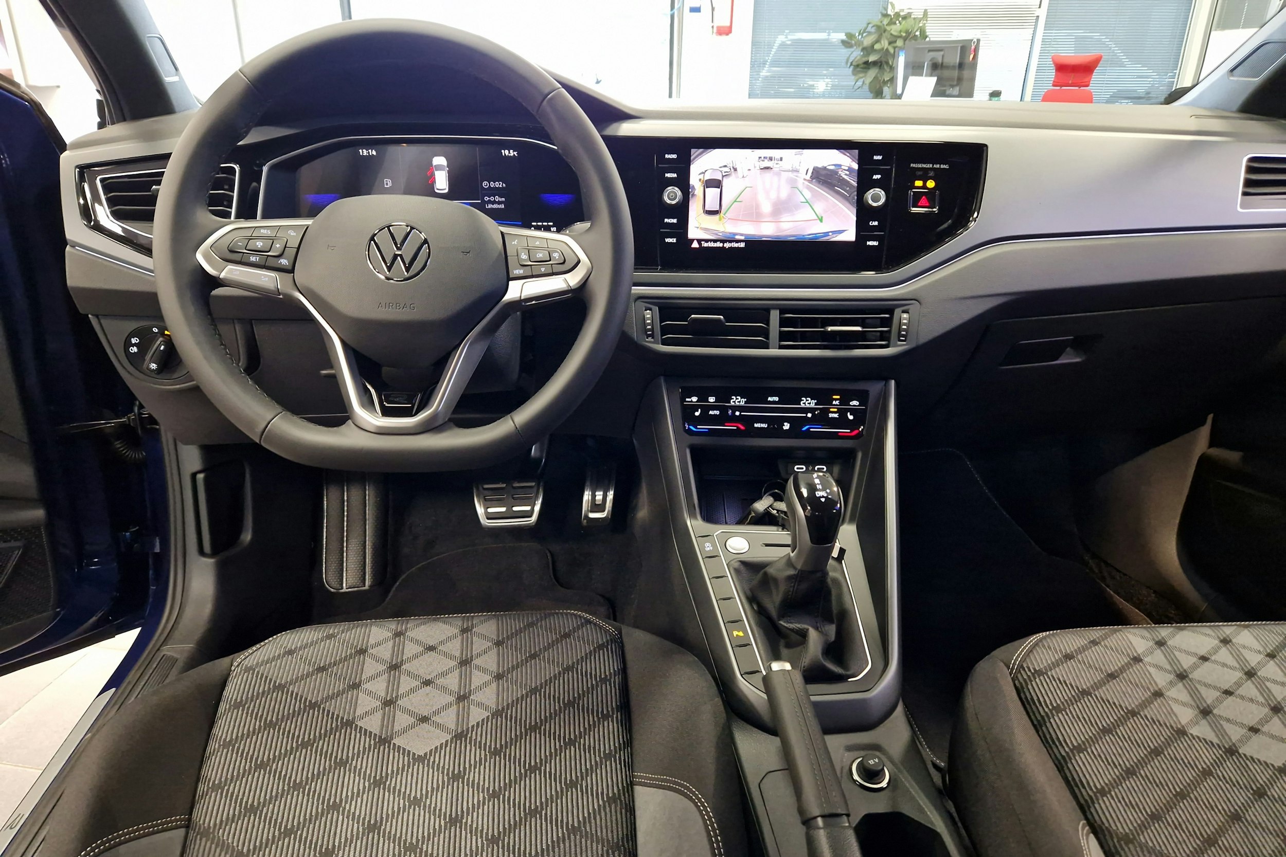 met. sininen Volkswagen Taigo 2025 kuva 7.