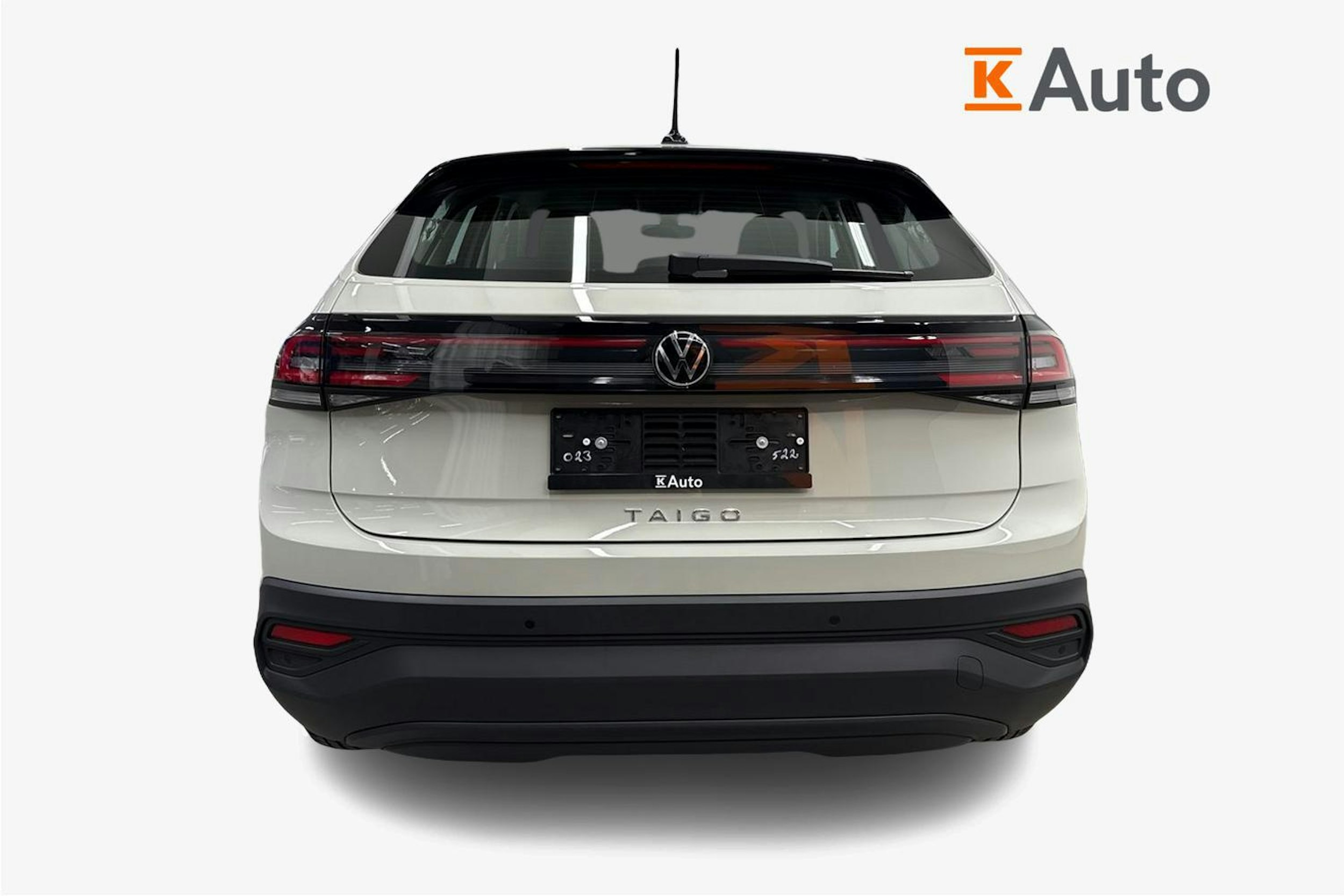 harmaa Volkswagen Taigo 2026 kuva 2.