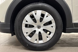 harmaa Volkswagen Taigo 2026 kuva 16.