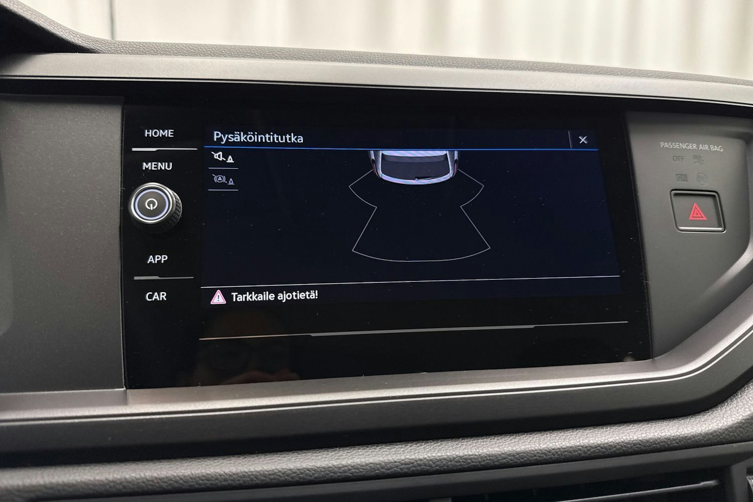 harmaa Volkswagen Taigo 2026 kuva 17.