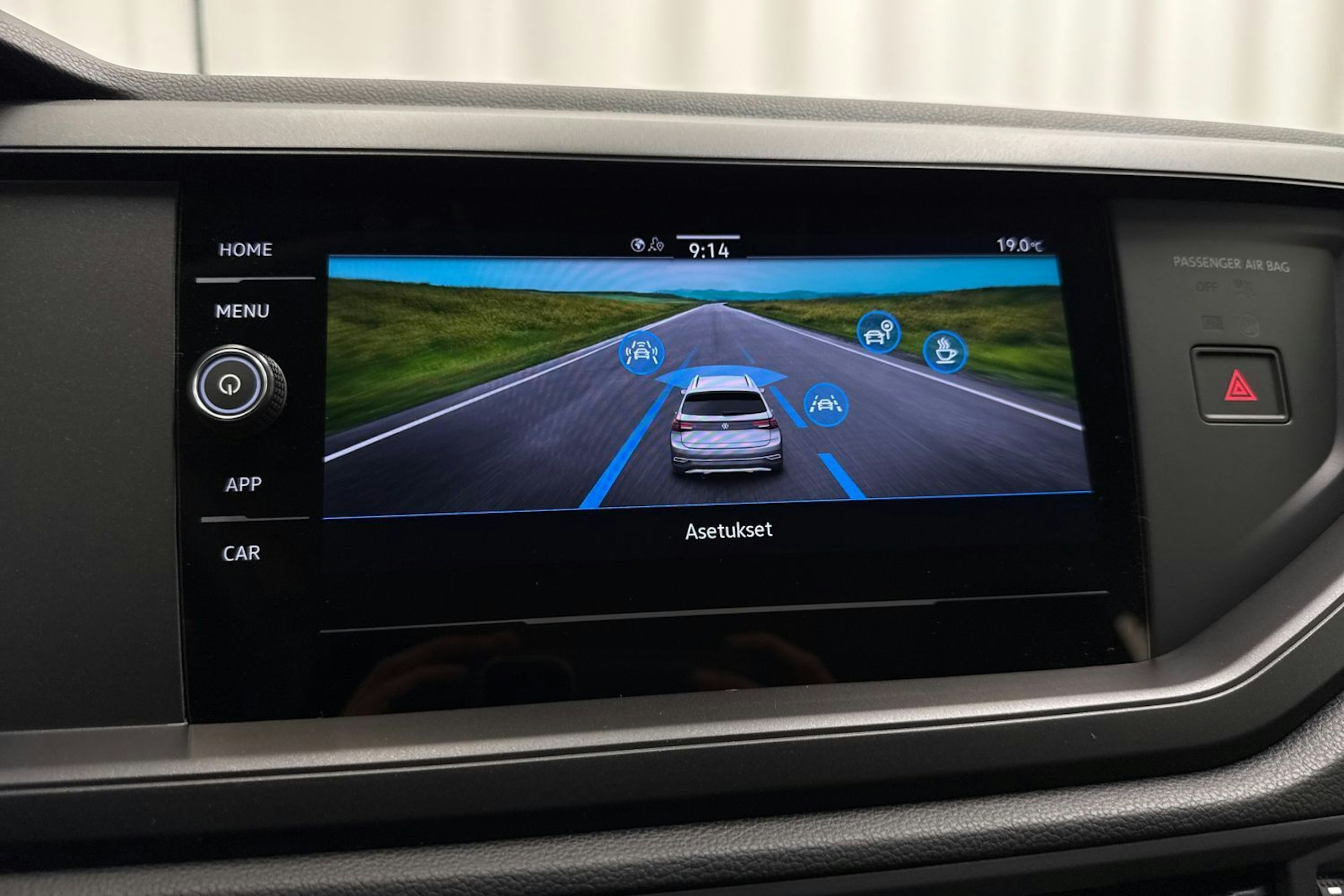 harmaa Volkswagen Taigo 2026 kuva 18.