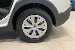 valkoinen Volkswagen Taigo 2026 kuva 10.