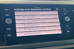harmaa Volkswagen Taigo 2026 kuva 27.