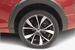 punainen Volkswagen Taigo 2026 kuva 9.