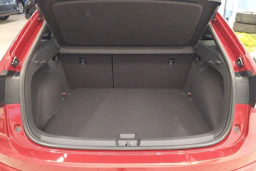punainen Volkswagen Taigo 2026 kuva 11.