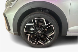 harmaa Volkswagen Taigo 2026 kuva 9.