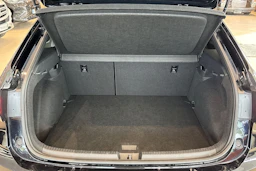 met. musta Volkswagen Taigo 2026 kuva 12.