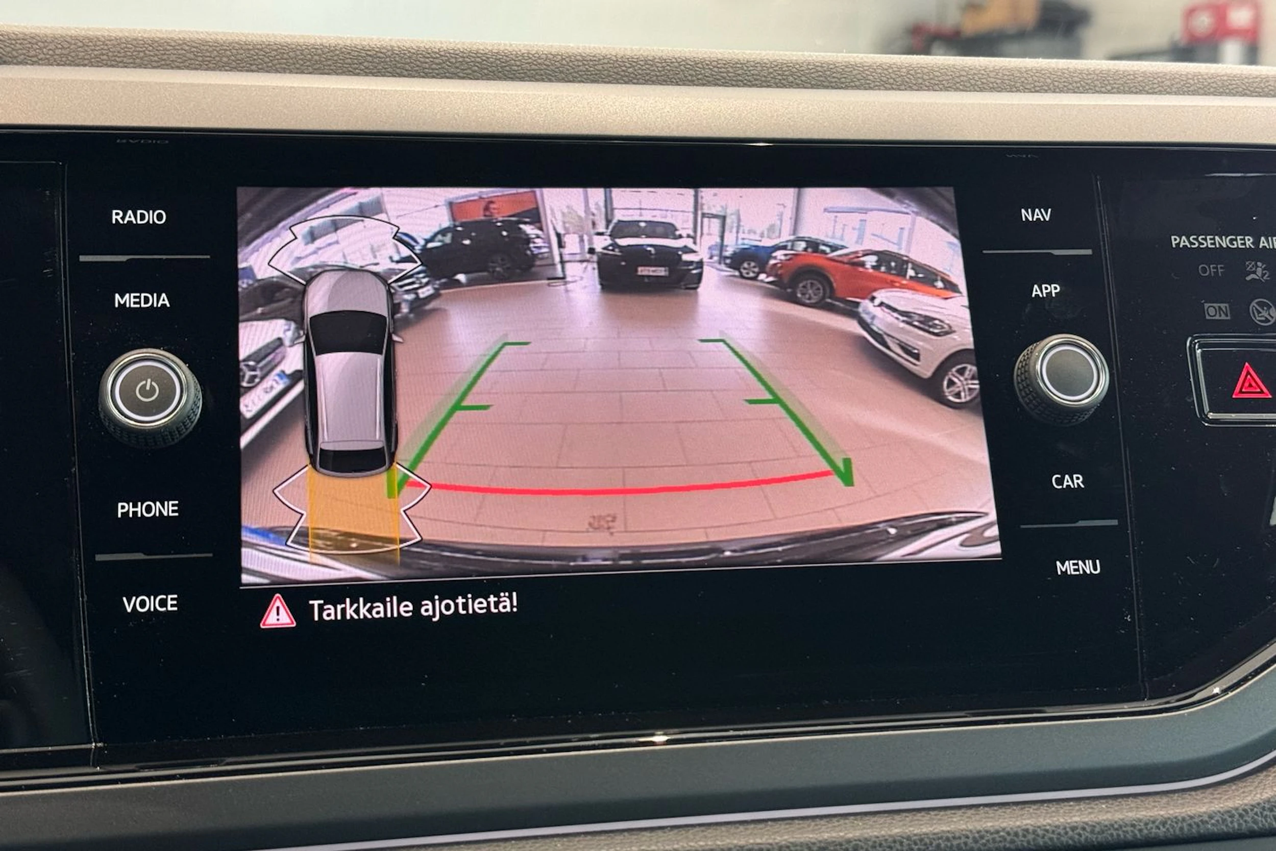 met. musta Volkswagen Taigo 2026 kuva 18.