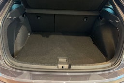 harmaa Volkswagen Taigo 2026 kuva 12.