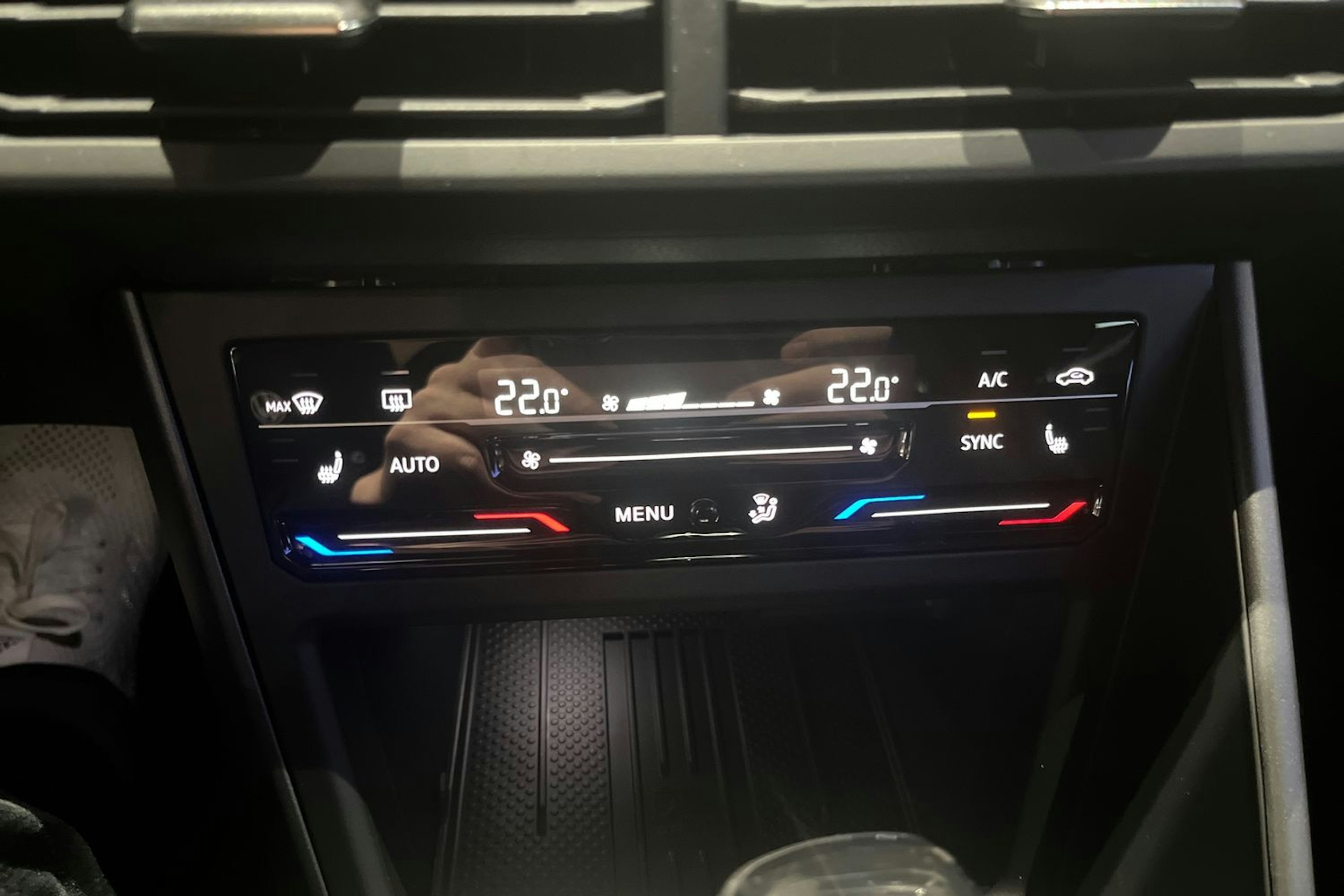 valkoinen Volkswagen Taigo 2026 kuva 17.