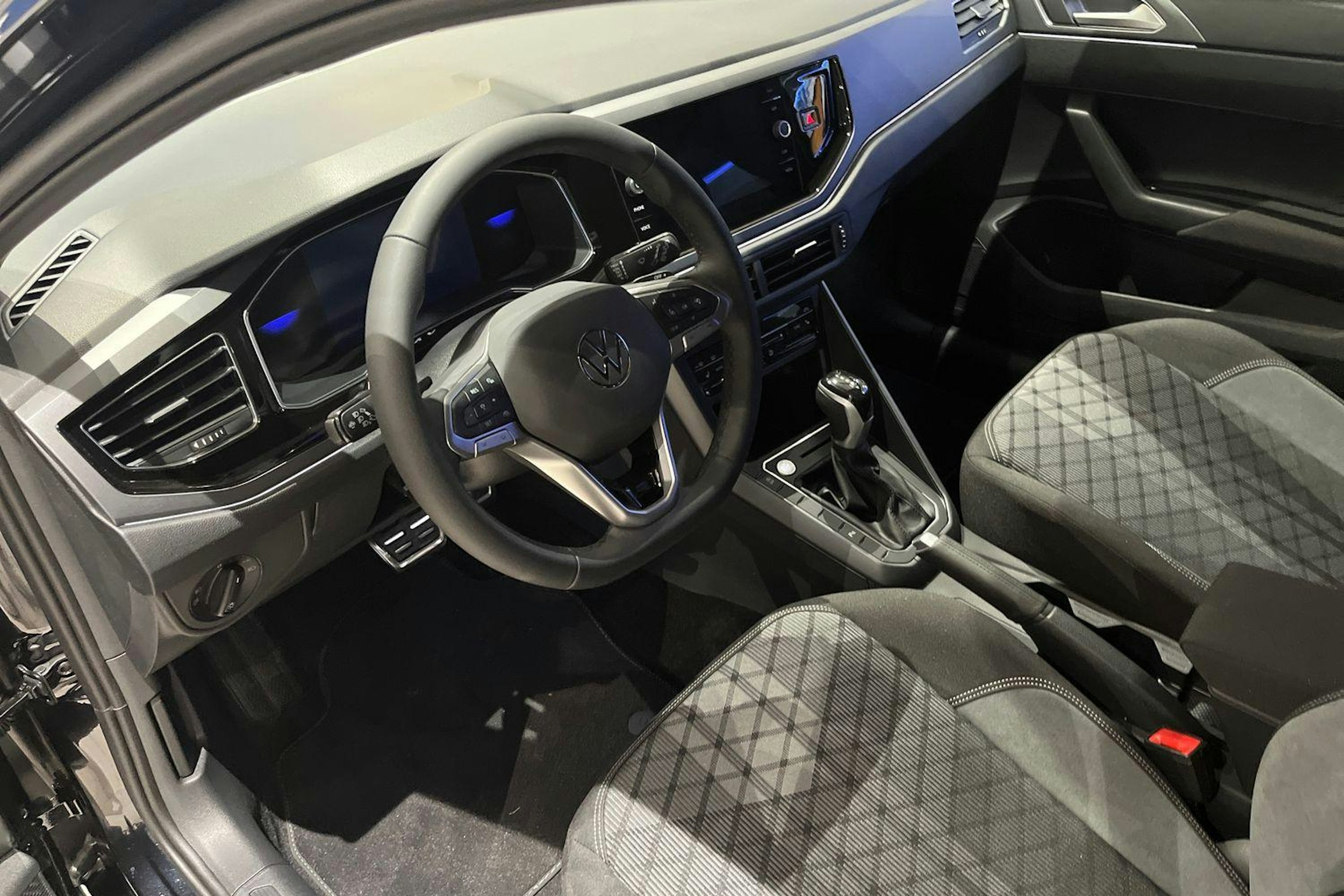 musta Volkswagen Taigo 2026 kuva 6.