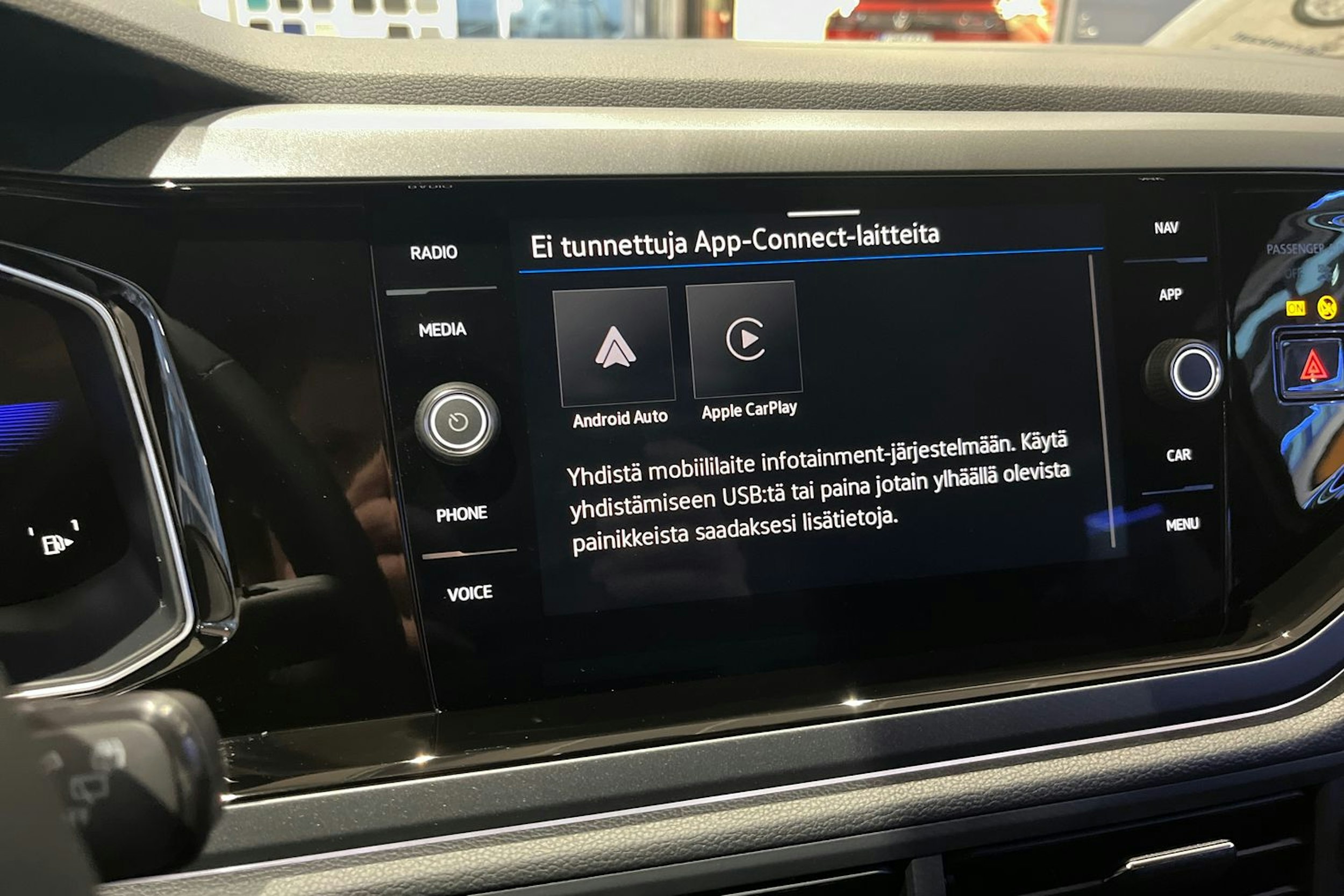 musta Volkswagen Taigo 2026 kuva 16.