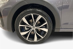 harmaa Volkswagen Taigo 2026 kuva 9.