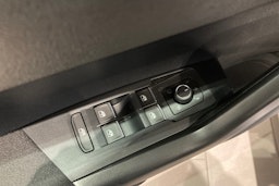 harmaa Volkswagen Taigo 2026 kuva 12.