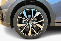 met. harmaa Volkswagen Taigo 2026 kuva 9.