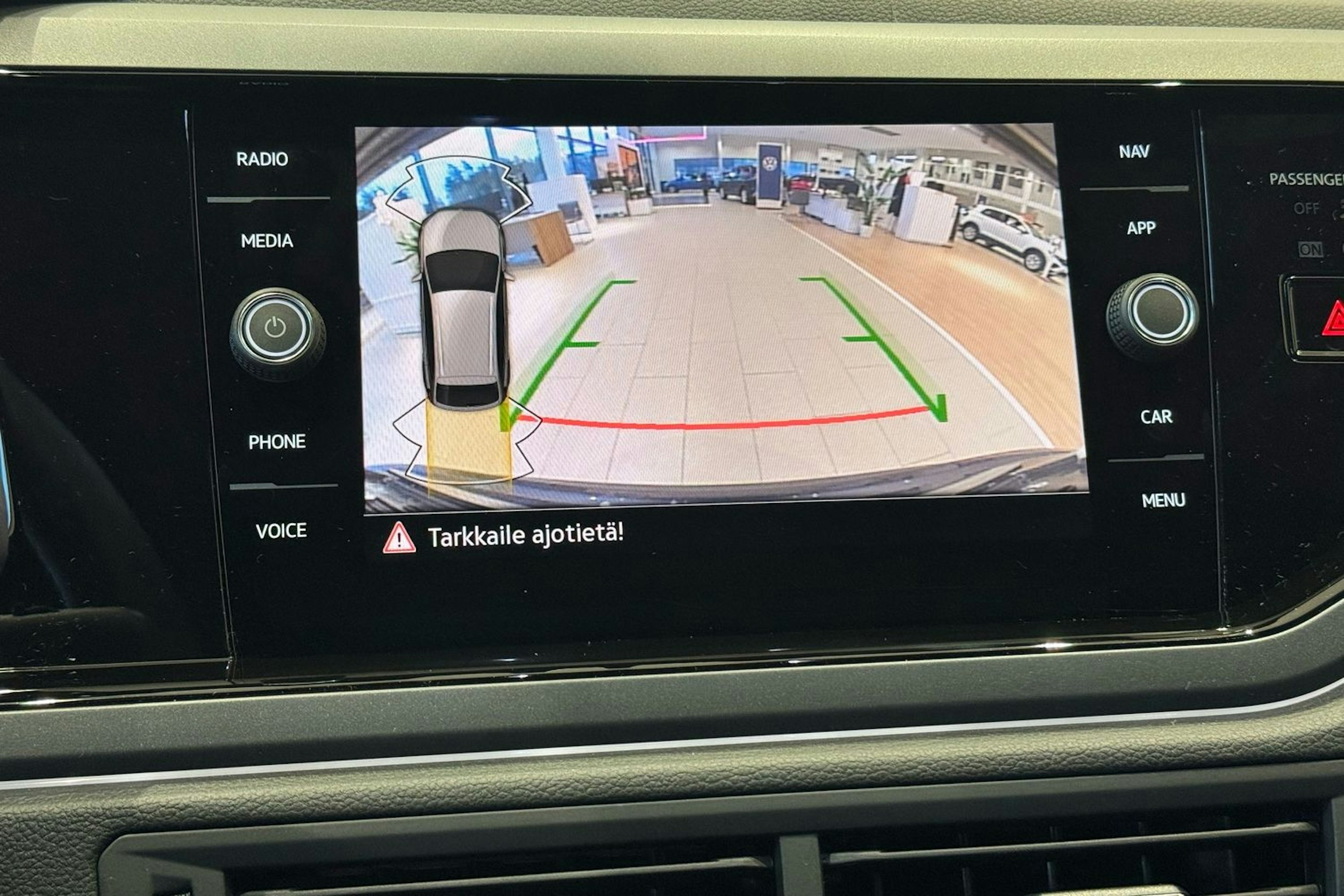 met. harmaa Volkswagen Taigo 2026 kuva 18.