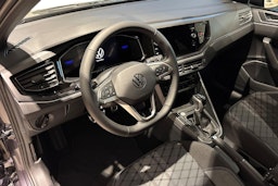 harmaa Volkswagen Taigo 2026 kuva 6.