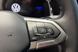 harmaa Volkswagen Taigo 2026 kuva 13.