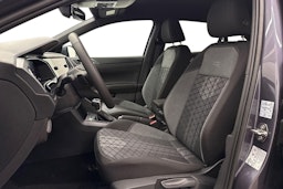 met. harmaa Volkswagen Taigo 2026 kuva 8.