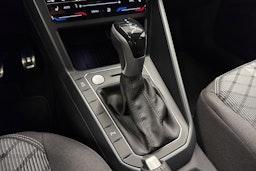 met. harmaa Volkswagen Taigo 2026 kuva 13.