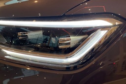 harmaa Volkswagen Taigo 2026 kuva 11.