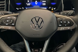 harmaa Volkswagen Taigo 2026 kuva 17.