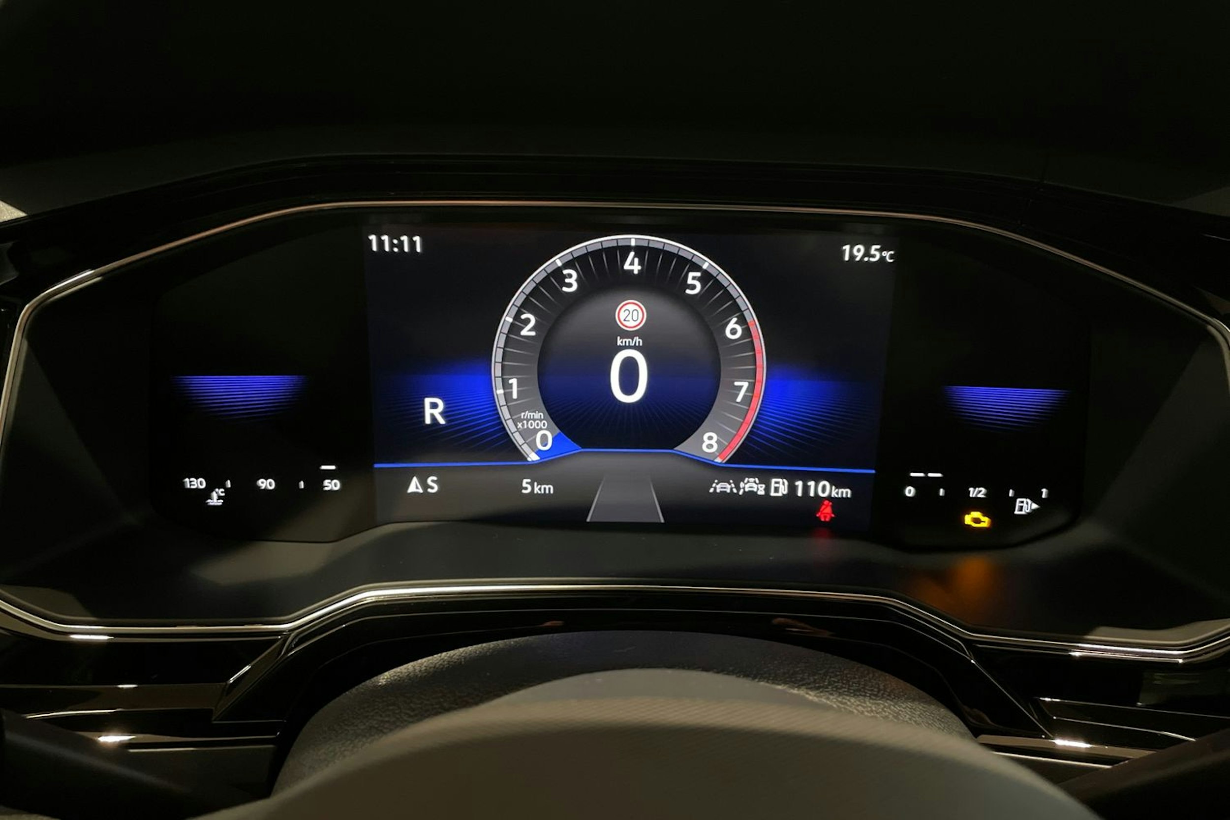 harmaa Volkswagen Taigo 2026 kuva 23.